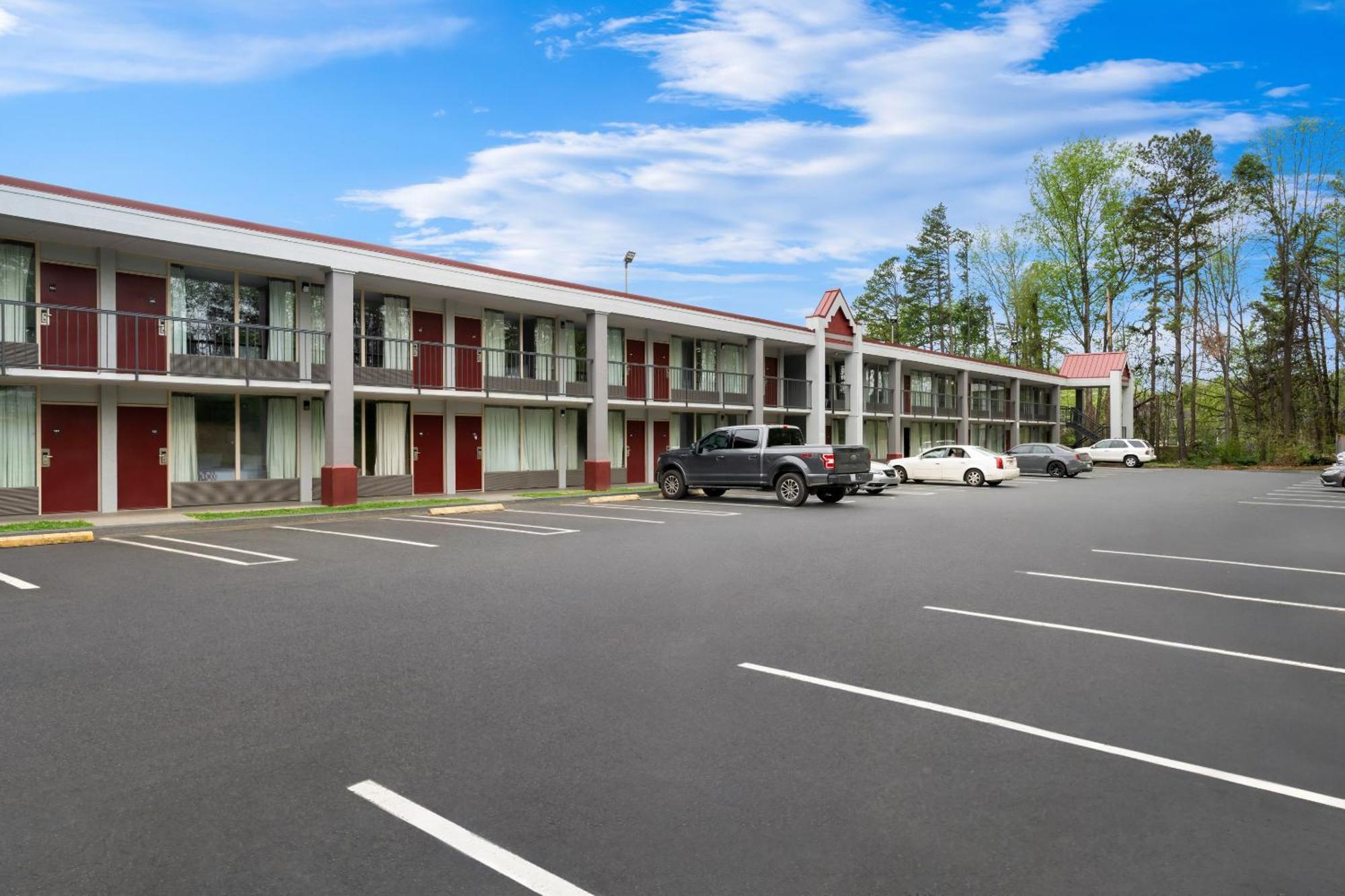 Red Roof Inn Charlotte - Airport Extérieur photo
