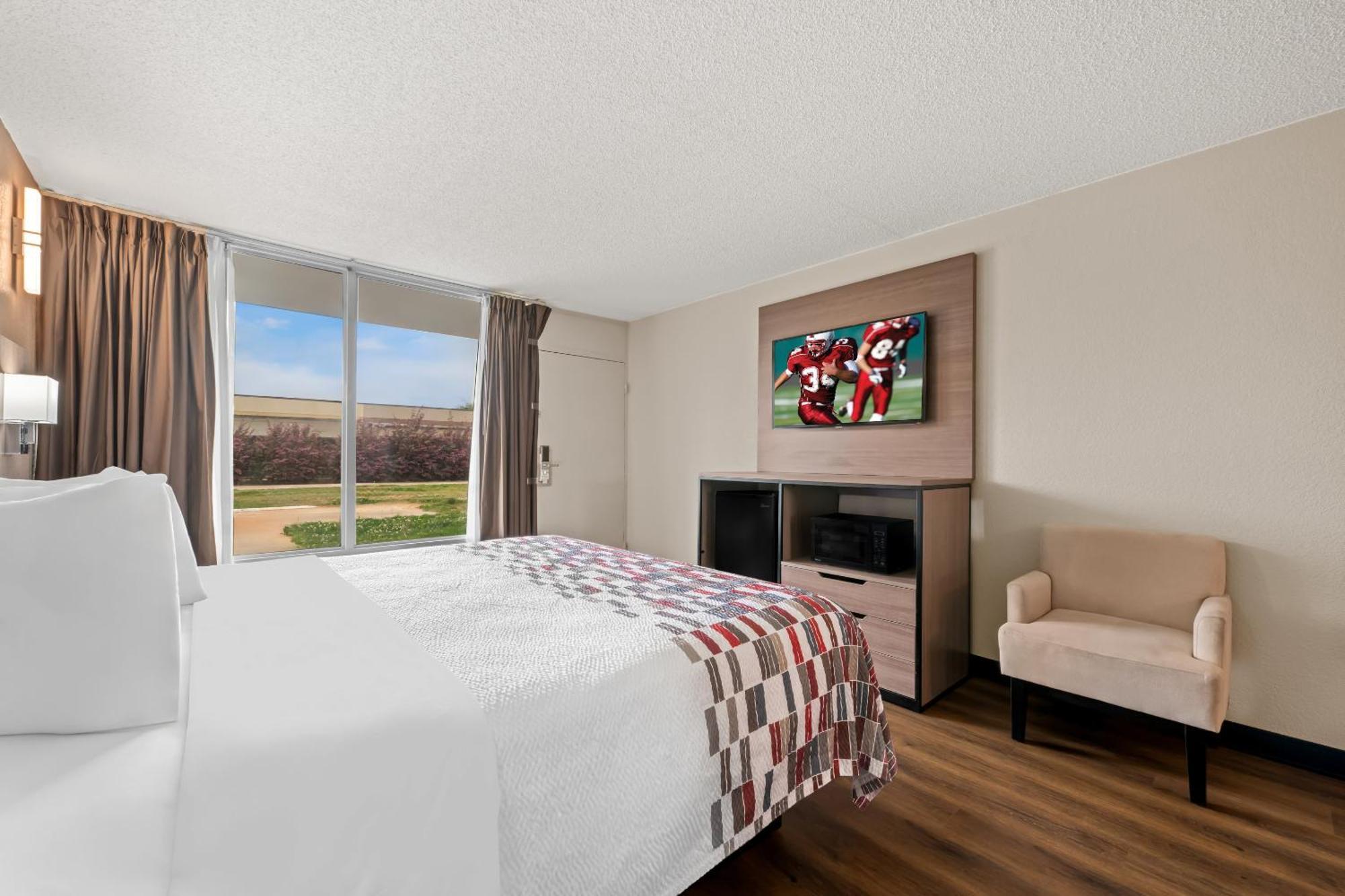 Red Roof Inn Charlotte - Airport Extérieur photo