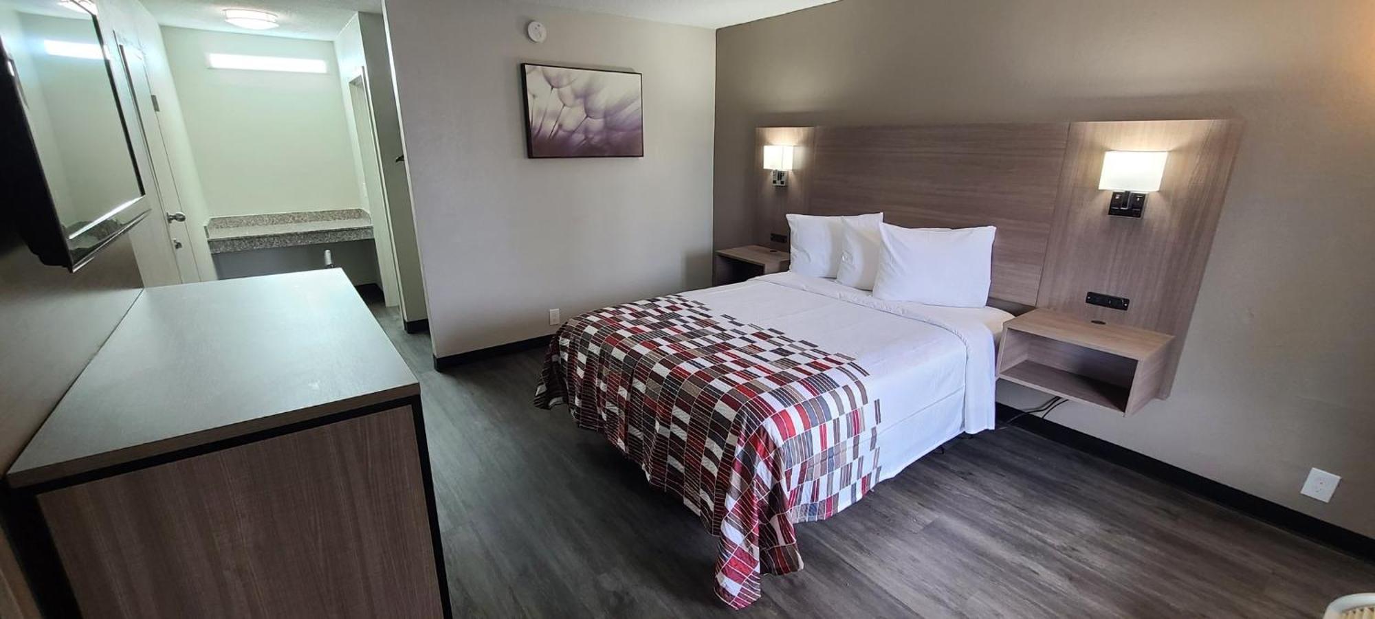 Red Roof Inn Charlotte - Airport Extérieur photo