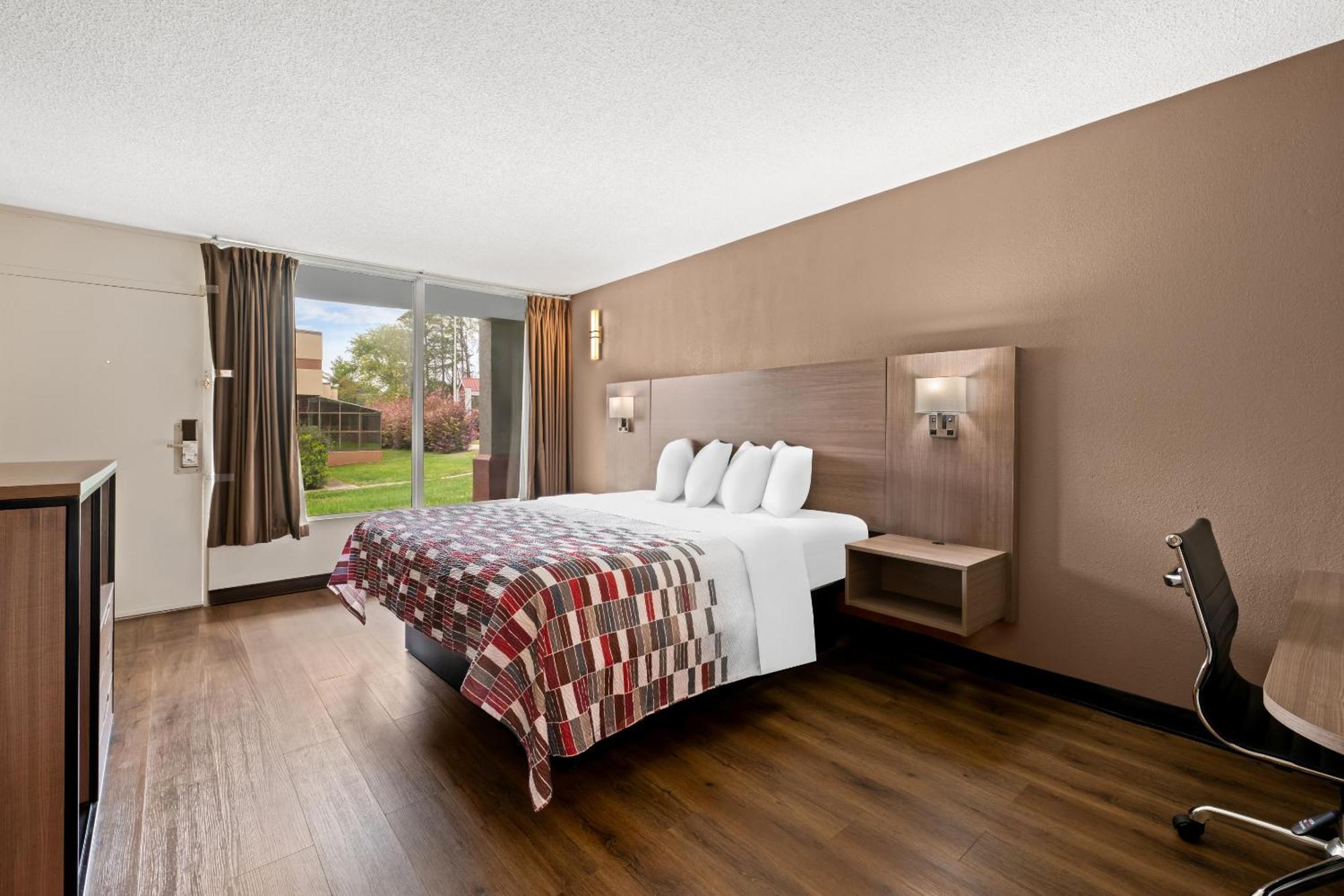 Red Roof Inn Charlotte - Airport Extérieur photo