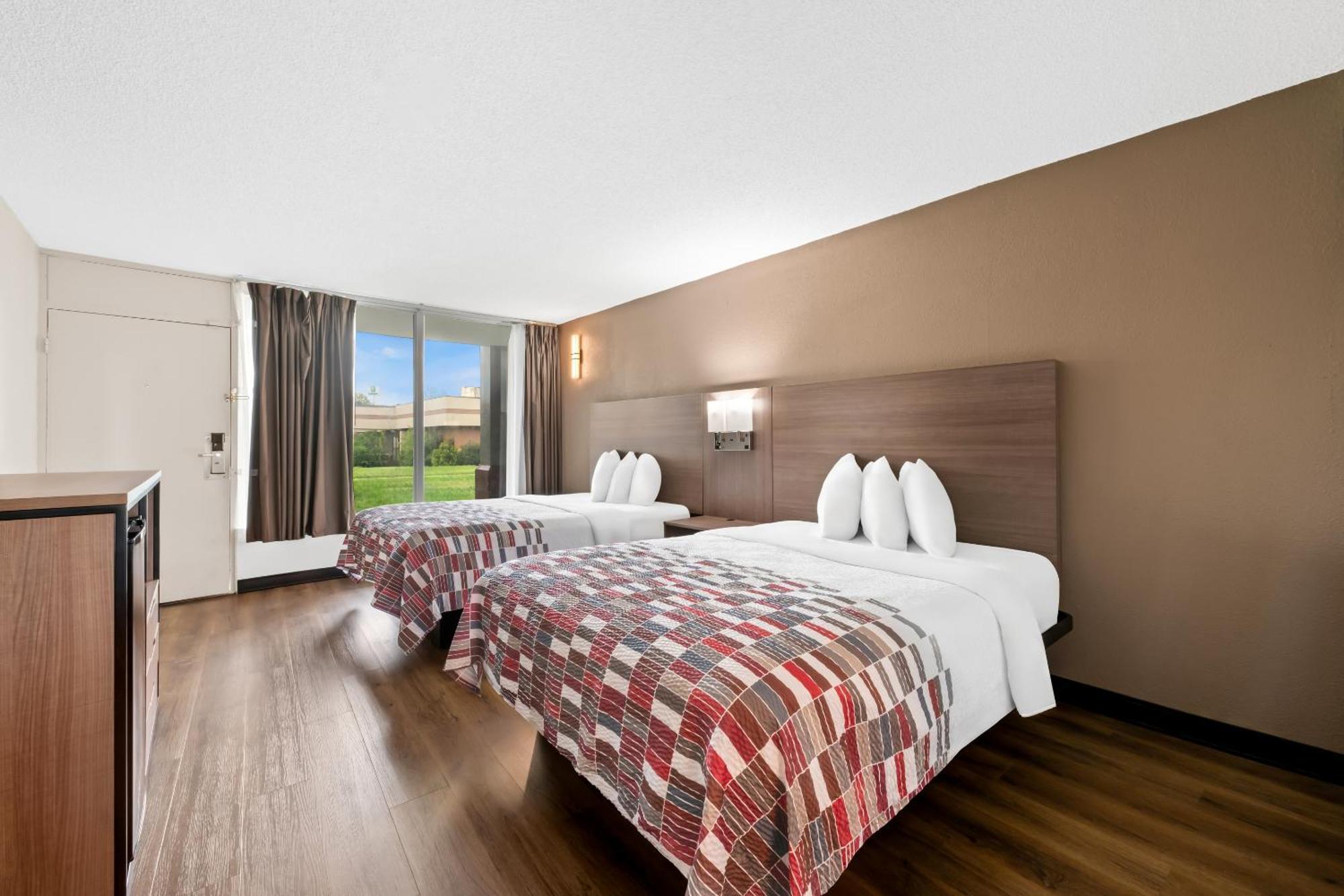 Red Roof Inn Charlotte - Airport Extérieur photo